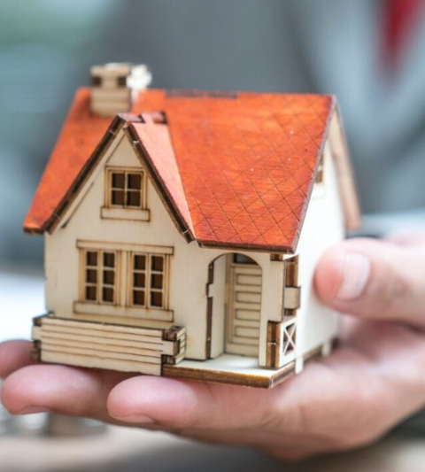 Essential Strategies to Protect Your Real Estate Investments in 2025 Essential Strategies to Protect Your Real Estate Investments in 2025