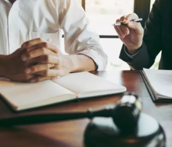 What to Consider Before Taking a Business Dispute to Court