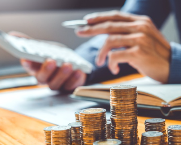 How Much Cash Should You Hold in Your Investment Portfolio? A Guide to Managing Liquidity